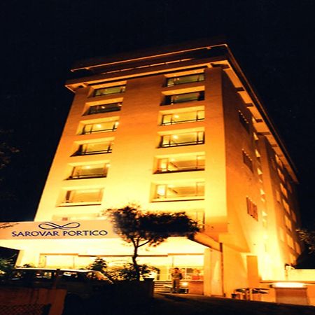 Sarovar Portico Rivera Ahmedabad Eksteriør billede