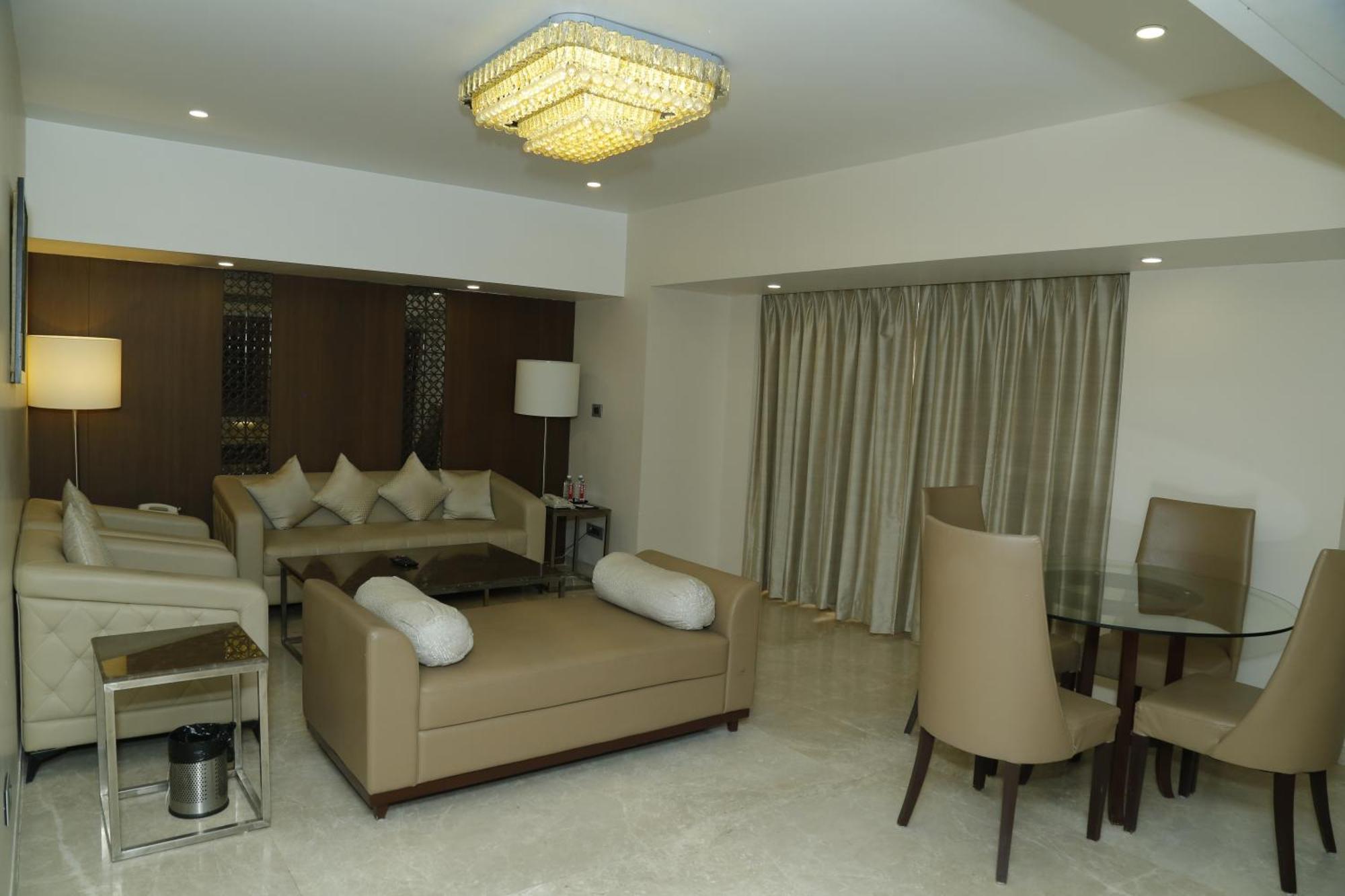 Sarovar Portico Rivera Ahmedabad Eksteriør billede