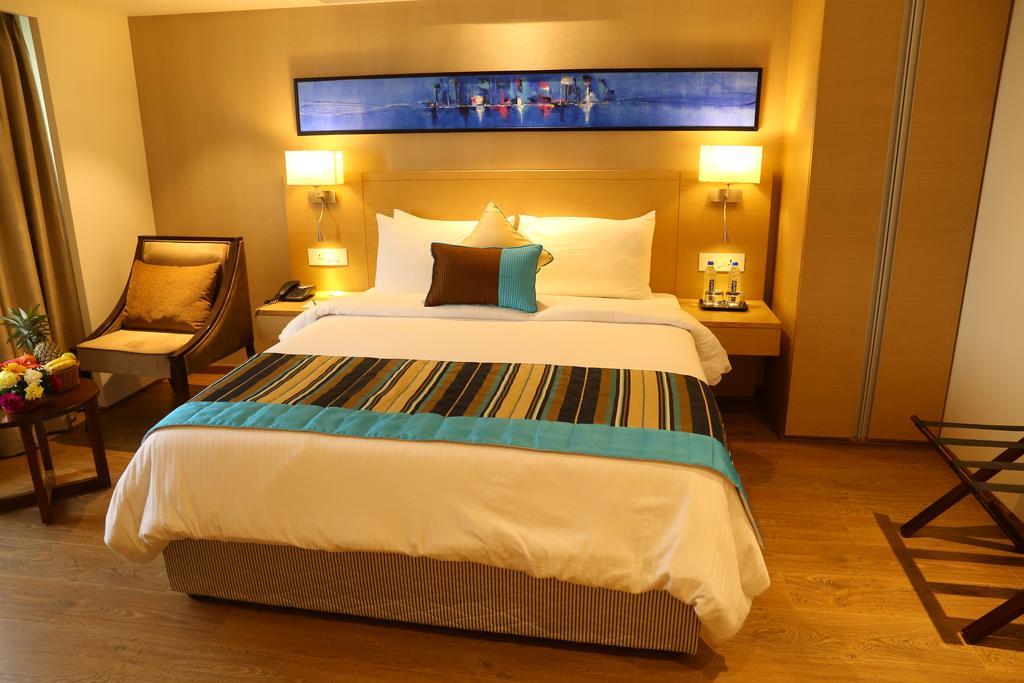 Sarovar Portico Rivera Ahmedabad Eksteriør billede