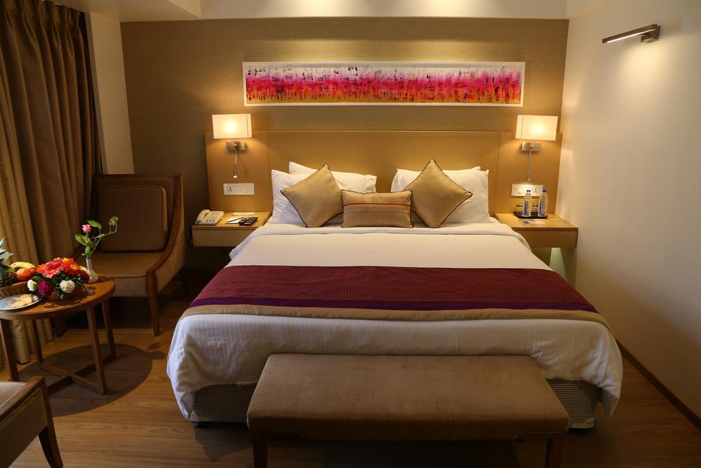 Sarovar Portico Rivera Ahmedabad Eksteriør billede
