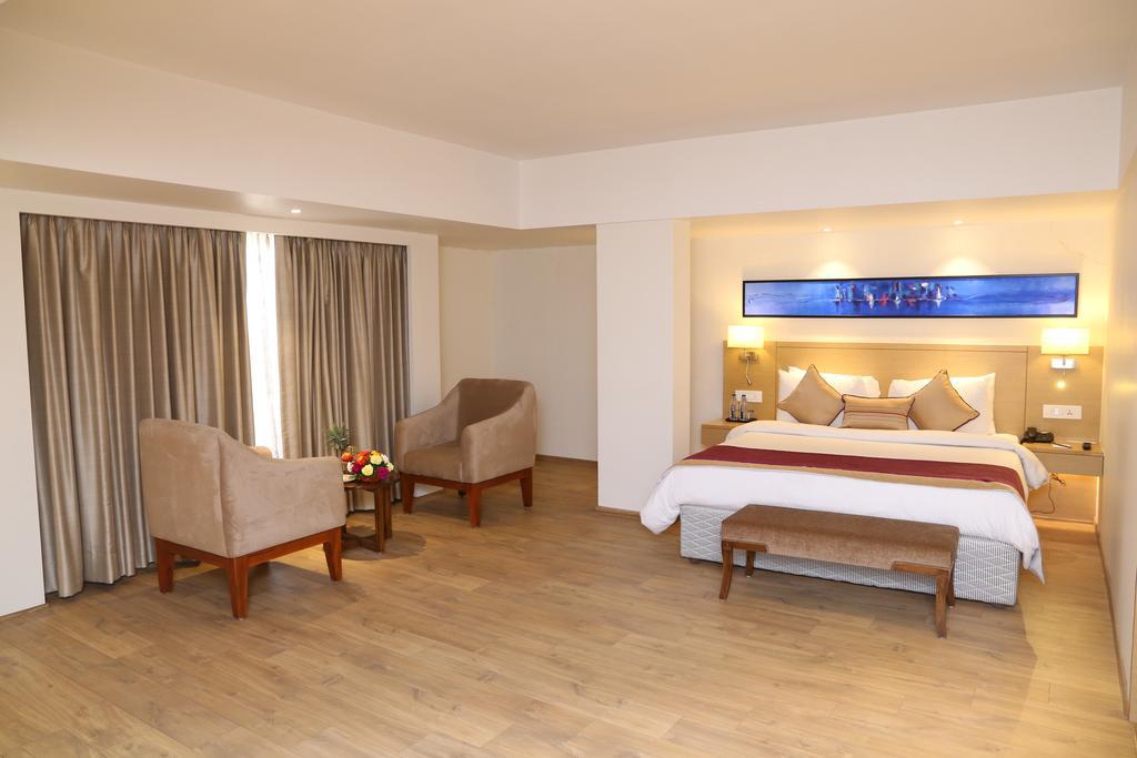 Sarovar Portico Rivera Ahmedabad Eksteriør billede